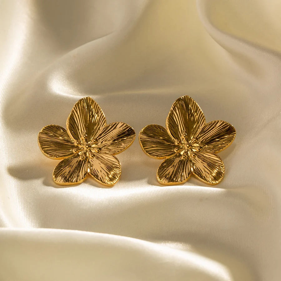 Lily Studs